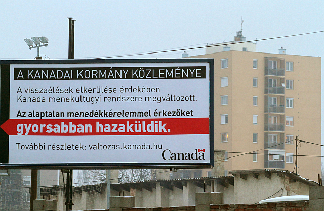 kanadai plakát Magyarországon.png