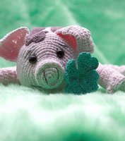 amigurumi-pig-talisman-animal-free-crochet-pattern-tutorial-1421260545-400x450.jpg