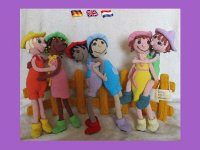free-pattern-take-care-of-each-other-600x450.jpg
