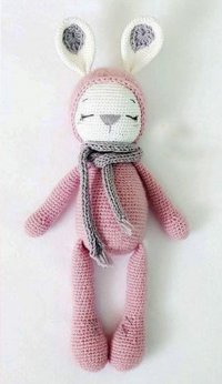 Conejita Zoe por Amalou Esp.jpg