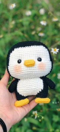 Ngoc Linh Handmade - My Cheese Penguin.jpg