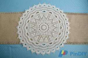 Hera Doily - Grace Fearon Designs (english).jpg