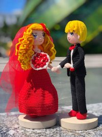 Wedding couple doll.jpg