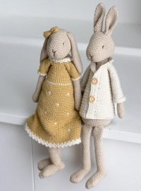 Mr & Mrs Bunny.jpg