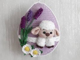 easter-egg-with-a-lamb-crochet-pattern-600x450.jpg