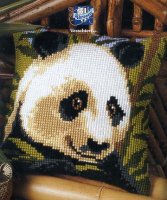 Vervaco 1200-631 Panda Cushion.jpg