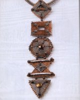 BISUTERIA CON VOLUMEN - DIANE FITZGERARD (72).jpg