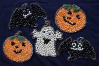 kids seed mosaic halloween craft-1.jpg