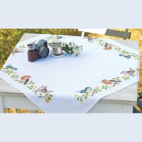 tablecloth-garden-birds.jpg