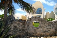 Conch-Shell-House-Isla-Mujeres-Mexico3.jpg