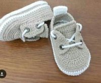 9f9d562a093668a611e345d6bb82cff0--crochet-baby-shoes-baby-booties.jpg
