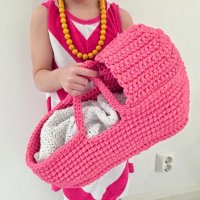 Paapo_Gorgeous_Crochet_Doll_39_s_Carry_Basket..jpg