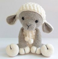 lamb-crochet-pattern-amigurumi.jpg