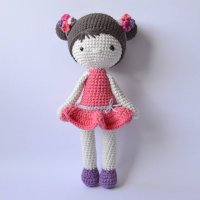 esunmundoamigurumi - La muñeca Chloe de La Crocheteria.jpg