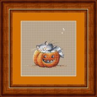 sv-stitch pumpkin cat.jpg