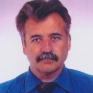 Laszlo0