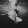 Yas_min