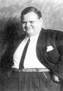 huszar_karoly_puffy.jpg