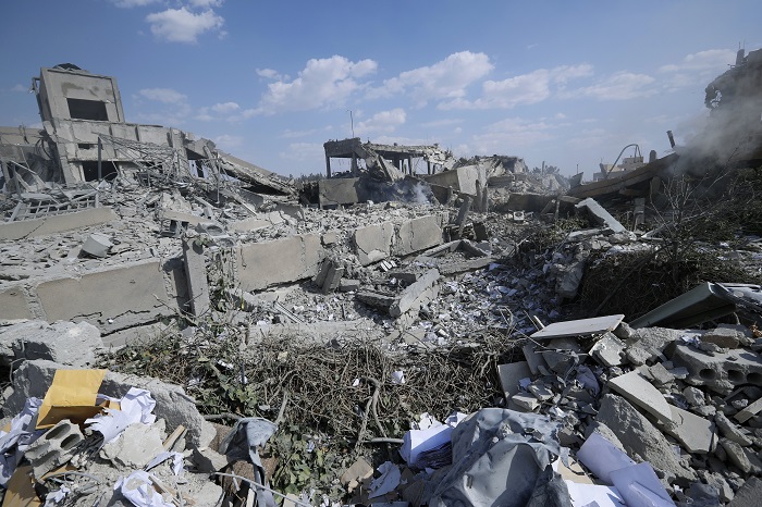 Brit külügyi magyarázat: Nem a szíriai rendszerváltás volt a bombázások  célja - PestiSrácok