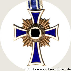 Mutterkreuz-Bronze-1.jpg